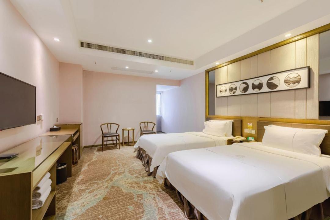 Lnsail Hotel Shenzhen Luohu Port Railway Station Esterno foto