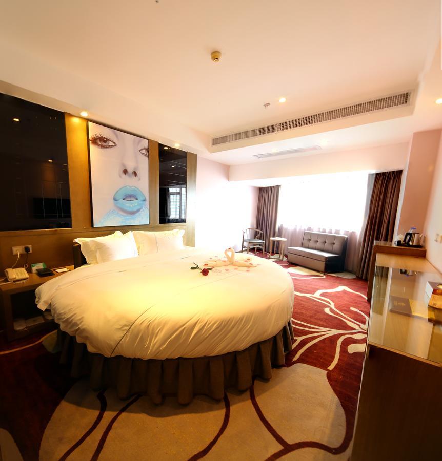 Lnsail Hotel Shenzhen Luohu Port Railway Station Esterno foto