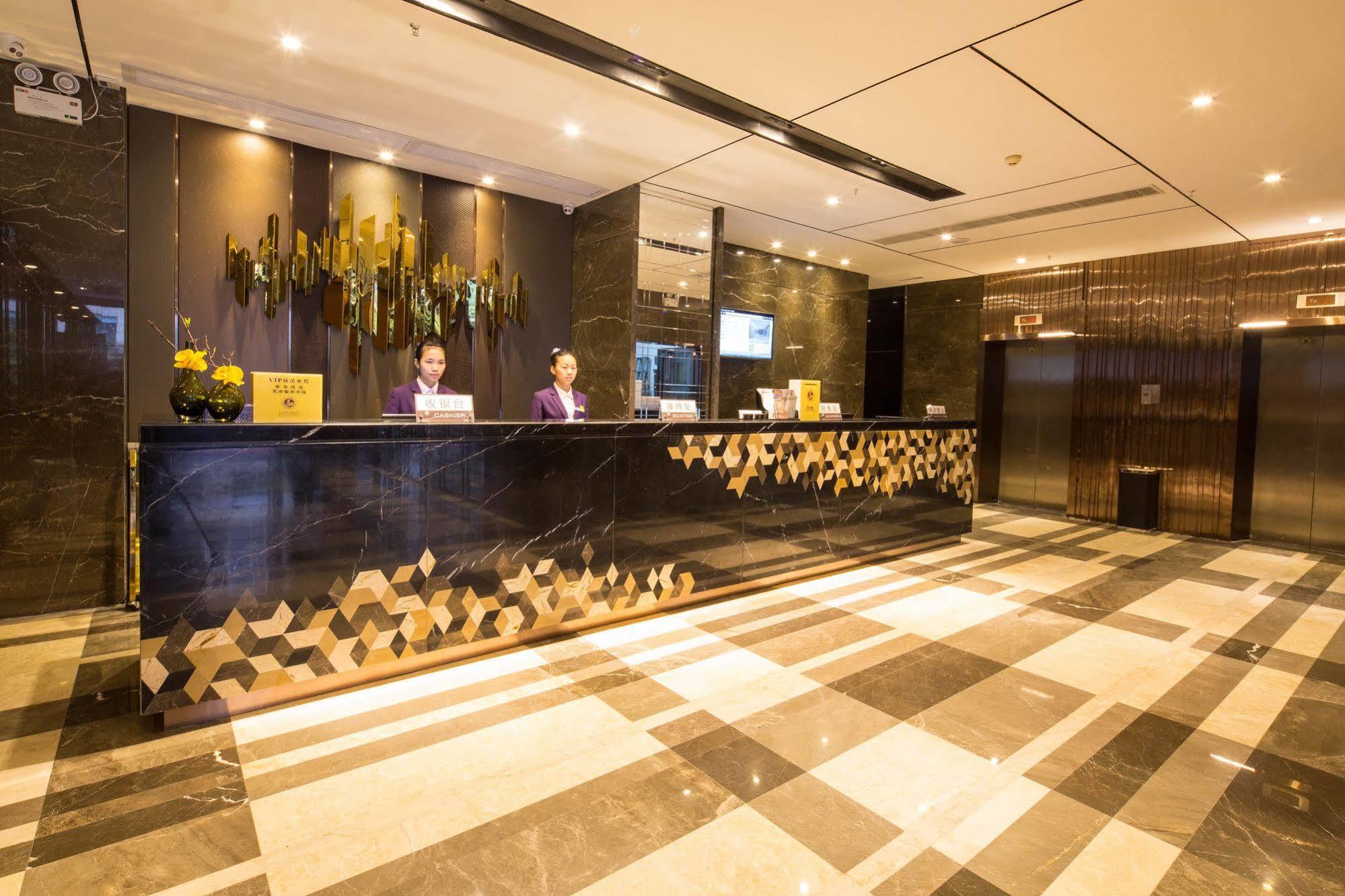 Lnsail Hotel Shenzhen Luohu Port Railway Station Esterno foto
